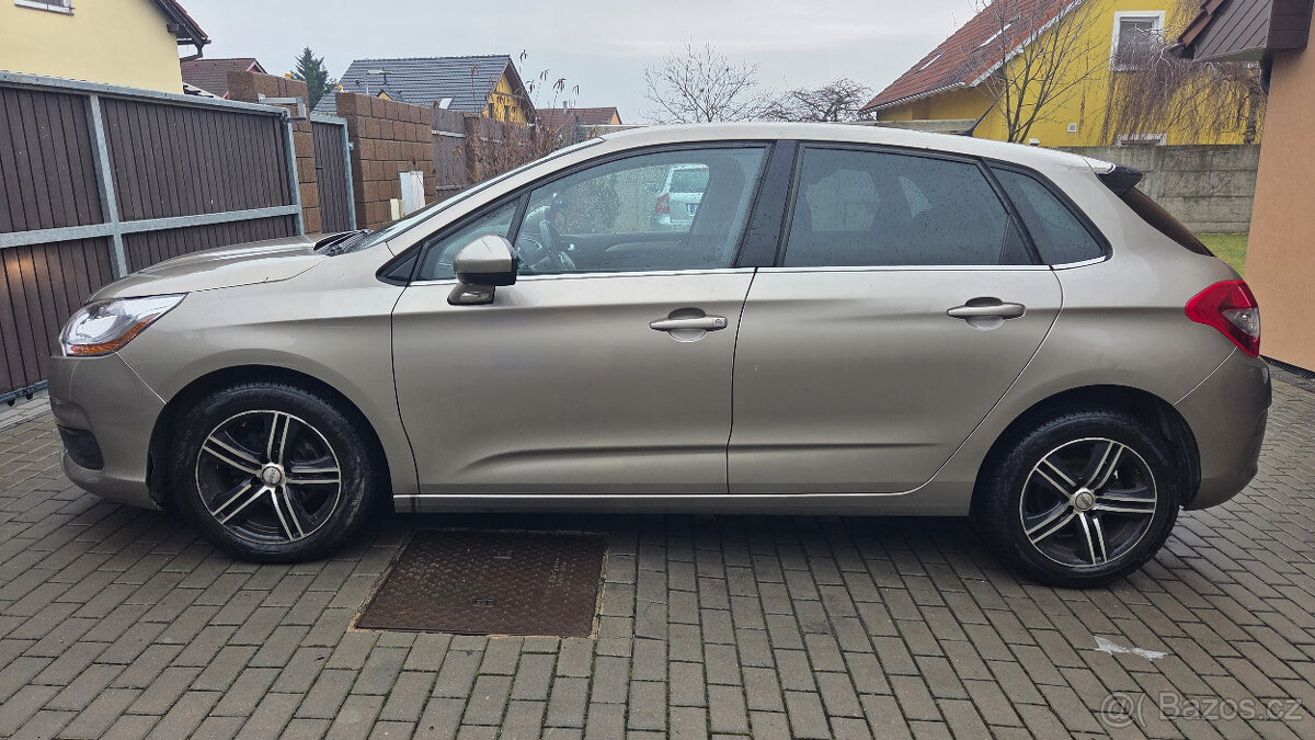 Citroën C4 1.6 HDi 68kW rok 2012 229 tkm - 12