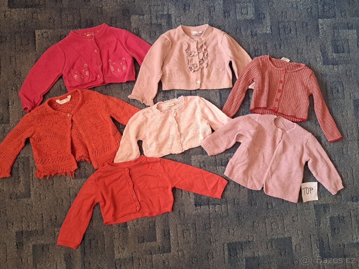 Balík oblečení holka 6-9 měsíců - 12