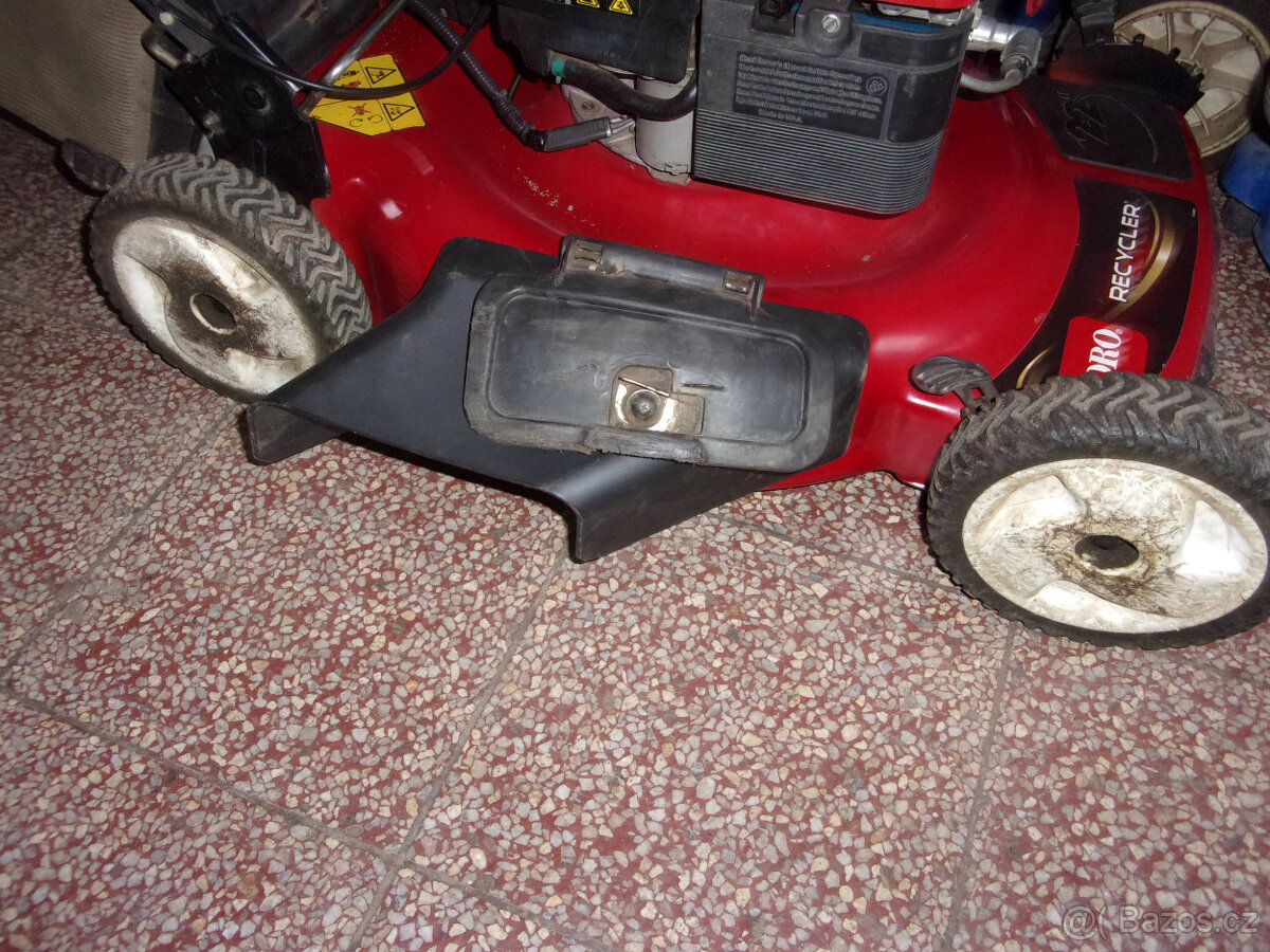 Benzínová sekačka s pojezdem - 12