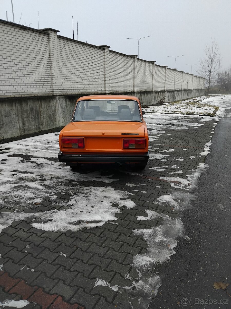 Lada 2105 1985 - 12