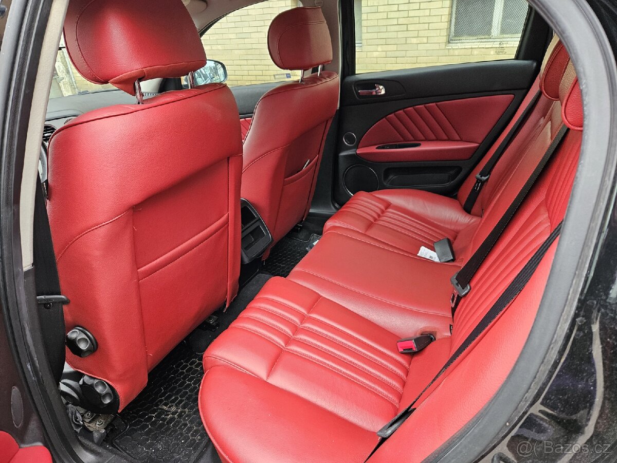 Alfa romeo 159 1.9jts - 12