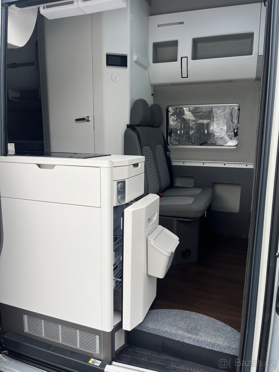 VW Grand California 600 - 12