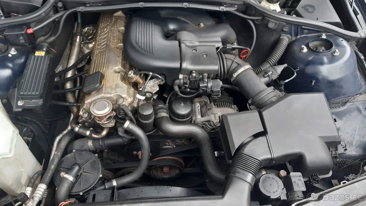 BMW E46 316i 77kW 2001 KRASAVEC JEZDI, DILY - 12
