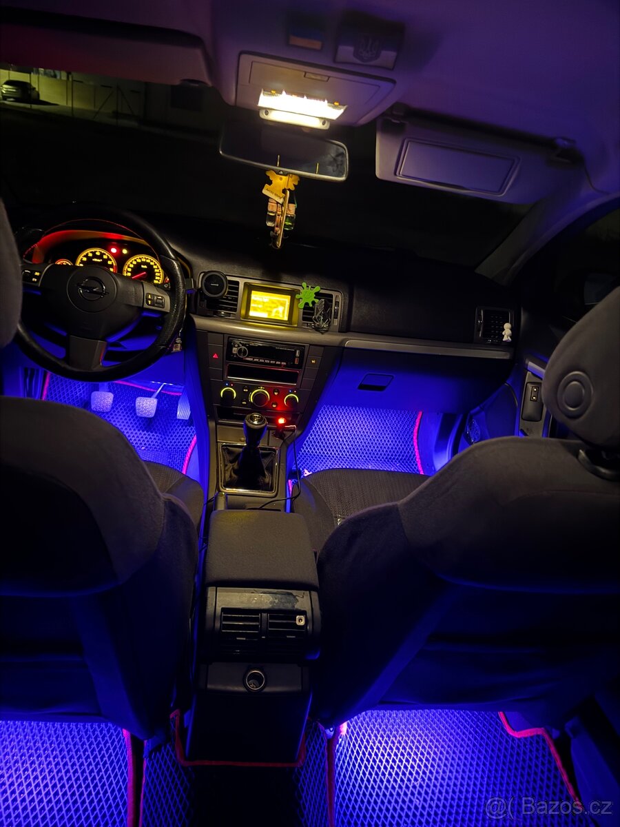 Opel Vectra C - 12