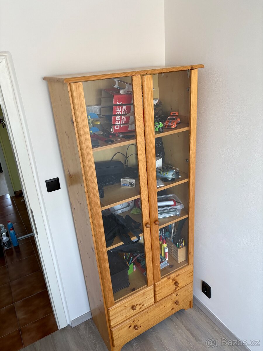 Dvě skříňky - 12