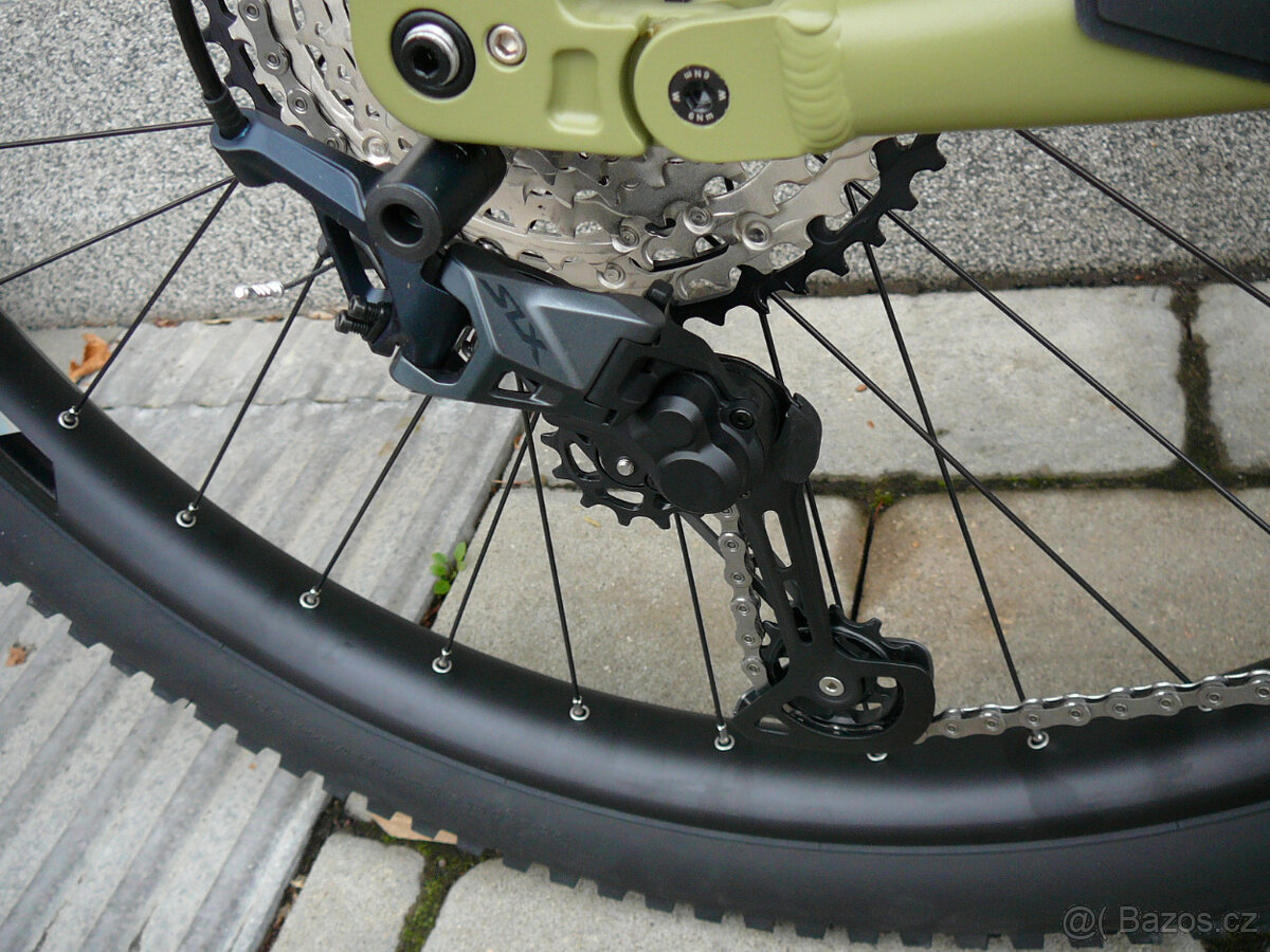 Leader Fox Argus - 12