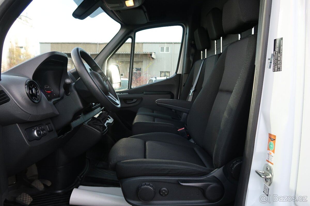 Mercedes-Benz 319CDI,140kW,1majČR,čelo - 12