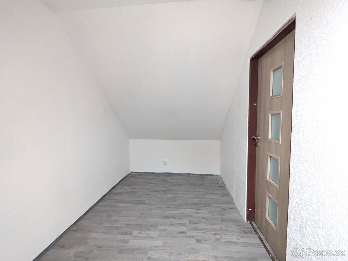 Pronájem bytu 4+ kk, Ukrajinská 418, Litvínov - 12