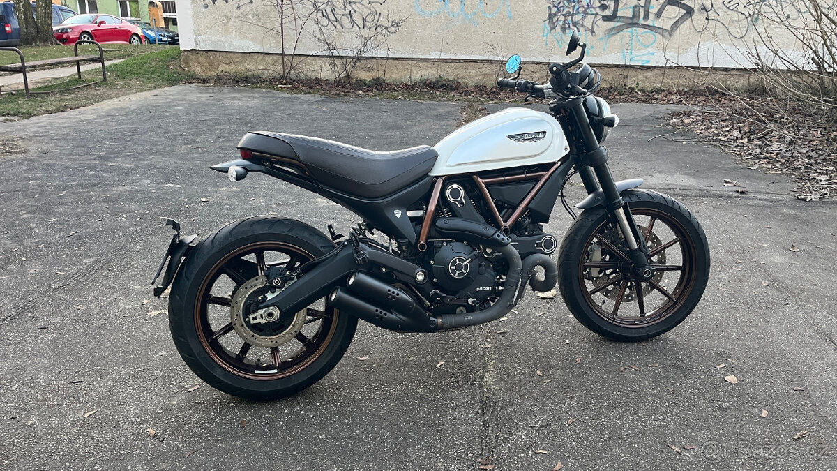 Ducati Scrambler 800 2016 - 12
