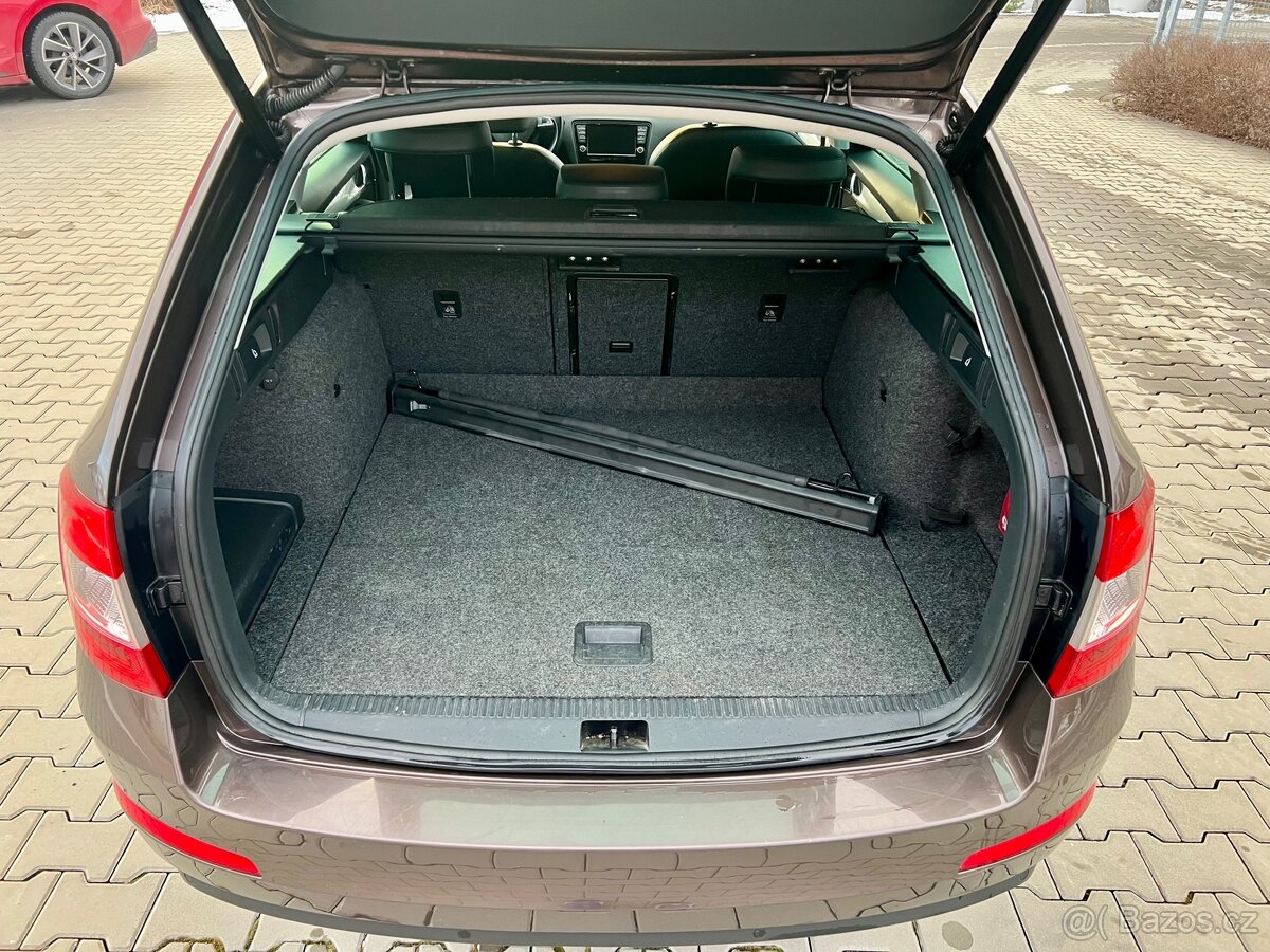 Škoda Octavia III Combi 2,0 TDi 110kW Elegance - 12