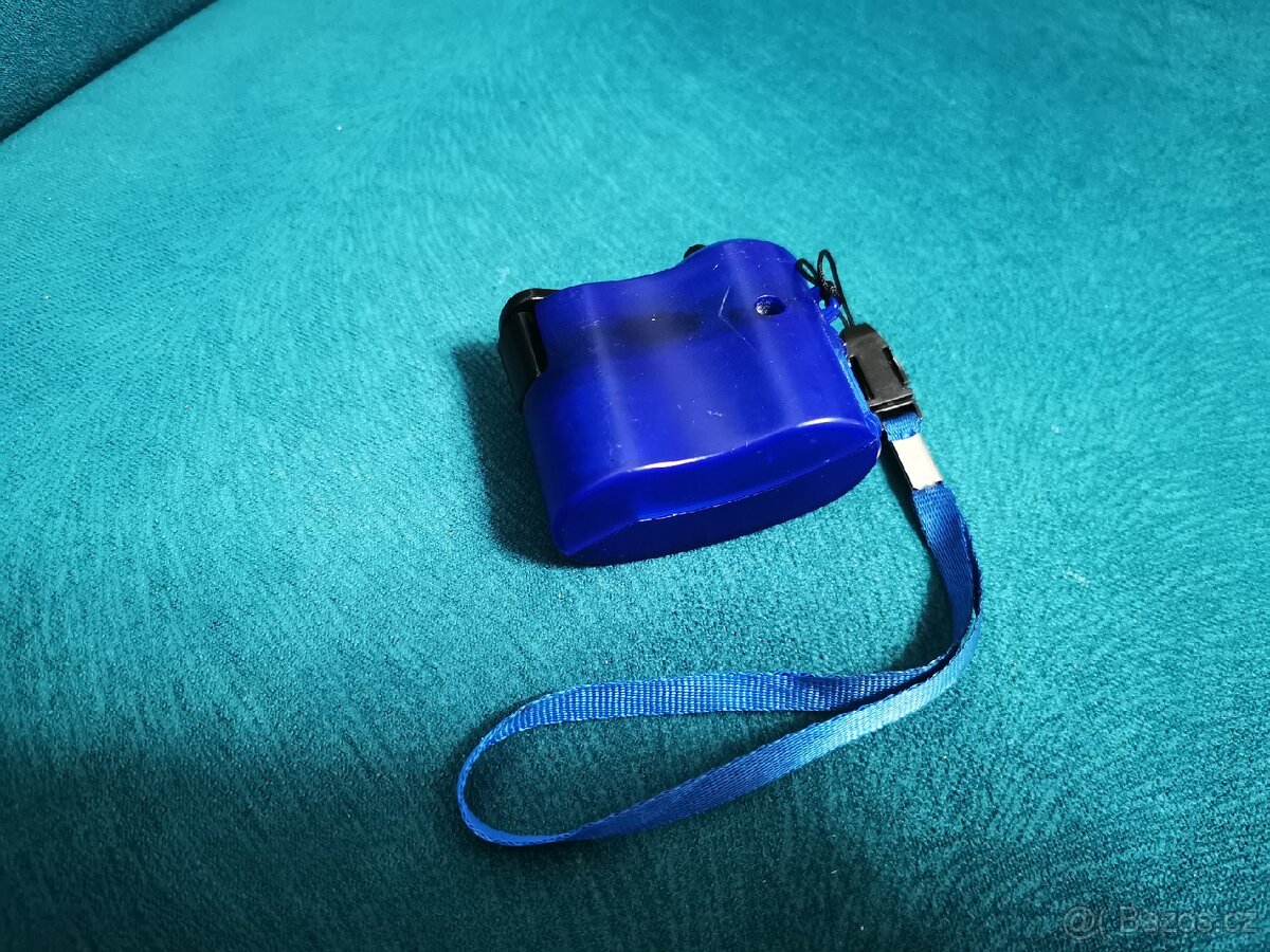 Ruční nouzová nabíječka USB pro mob.telefony - 12
