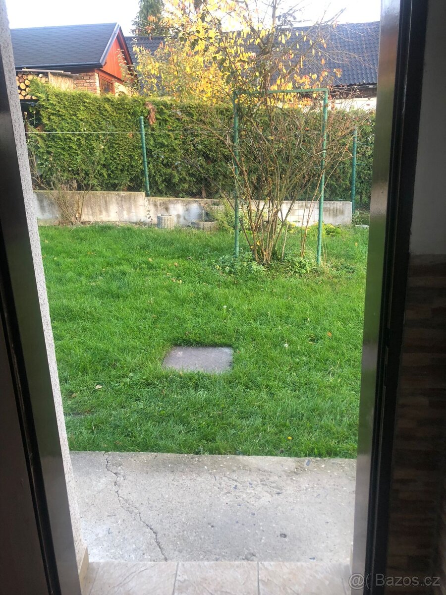 🏡Pronájem bytu 1+1 se zahradou – Petkovy u Mladé Boleslavi - 12