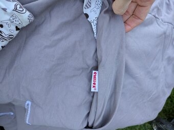 Dvojkočárek / kombinovaný kočárek / sourozenecký kočárek - 12