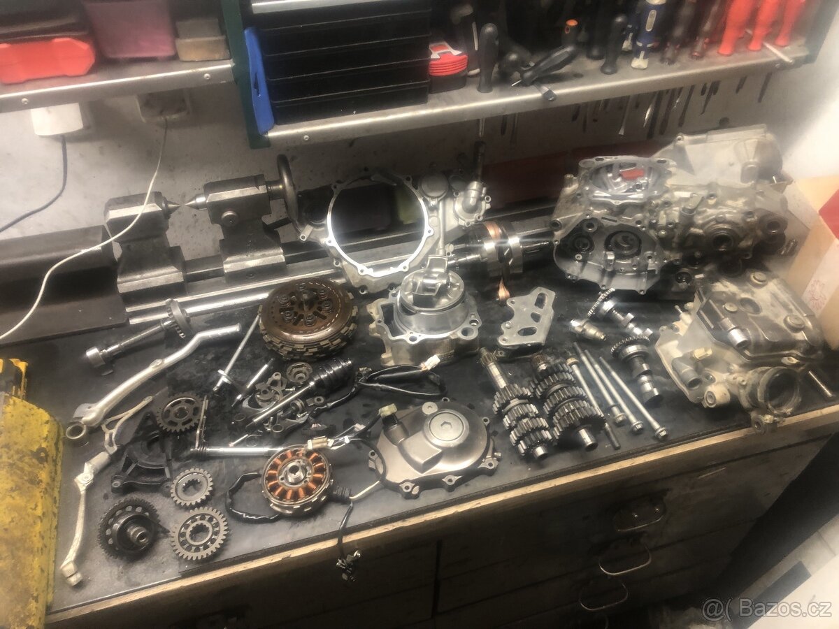 Yamaha YZ450F YZ250F díly - 12