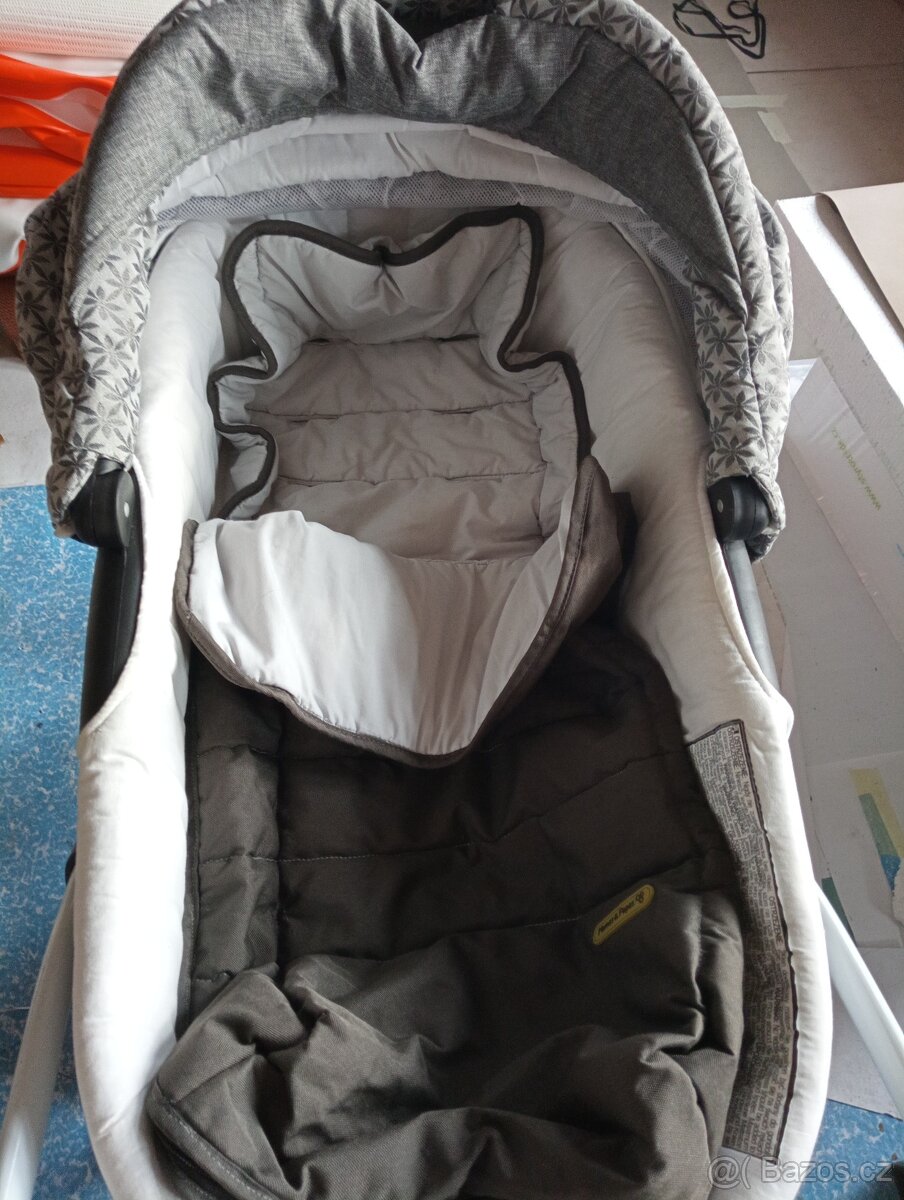 Kočárek trojkombinace - 12