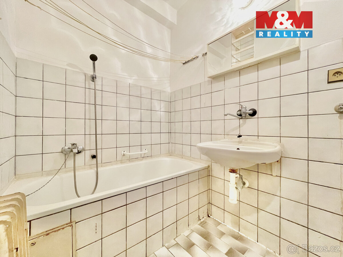 Prodej bytu 3+1 s garáží, 95 m², Králíky, ul. Leoše Janáčka - 12