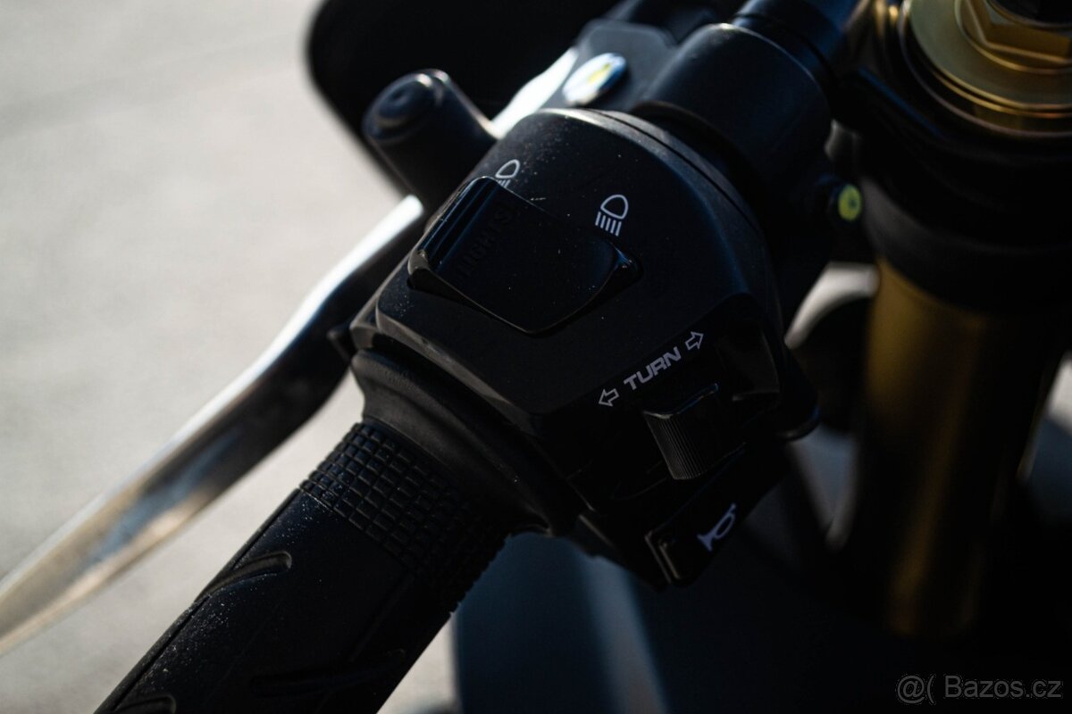 Honda CBR 600 F - 12