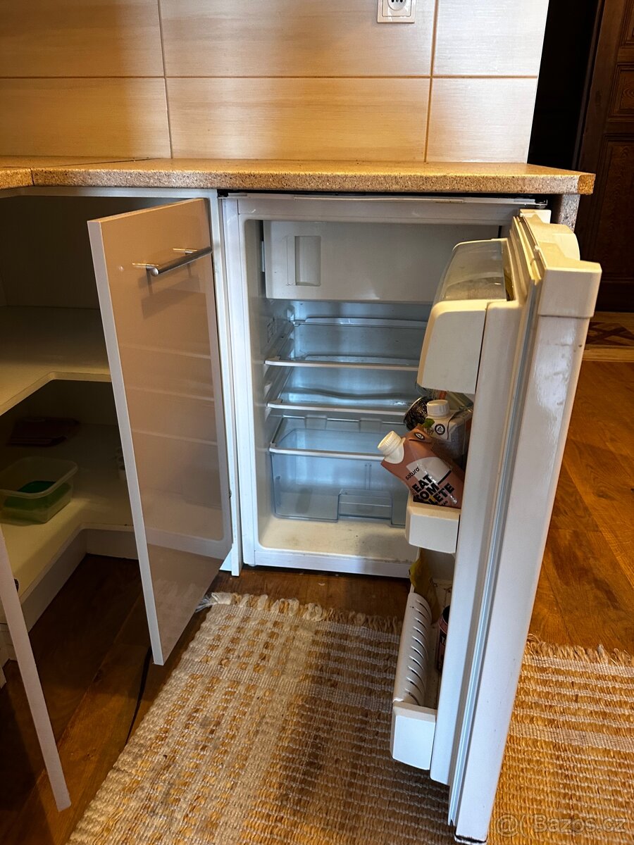 Kuchynska linka se spotrebici - 12