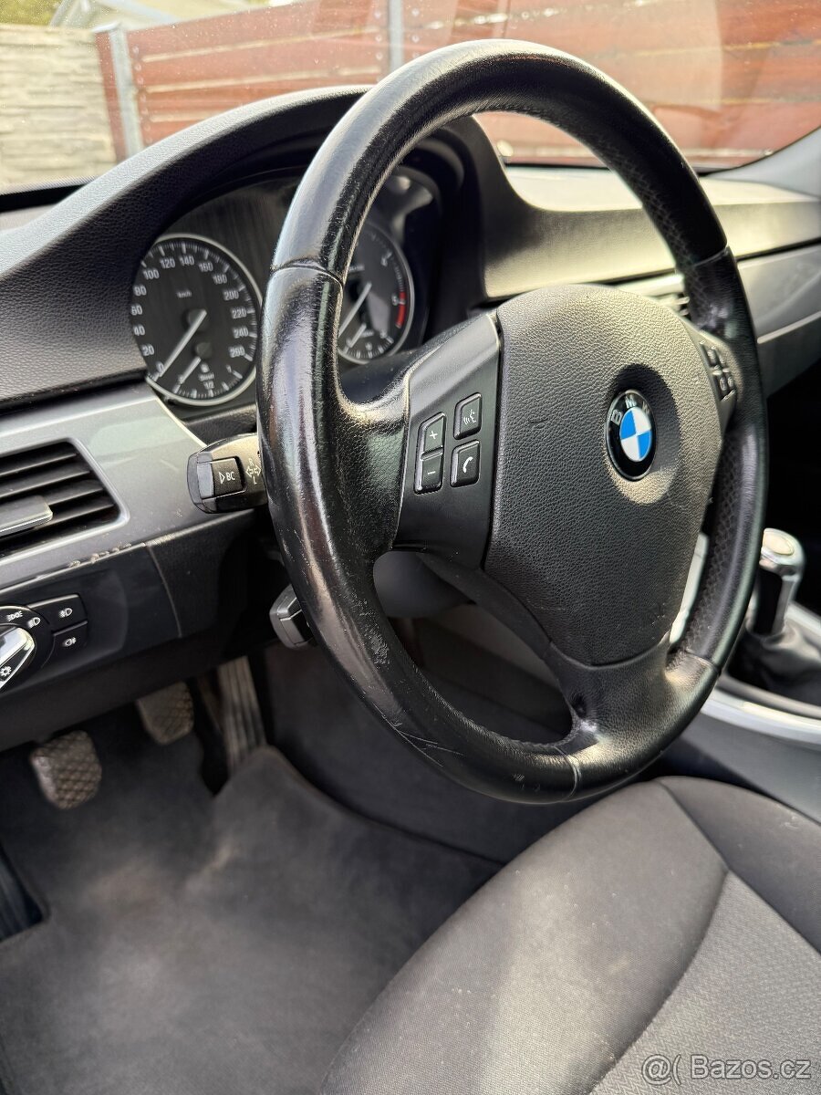 BMW e91/318d/105Kw/ - 12