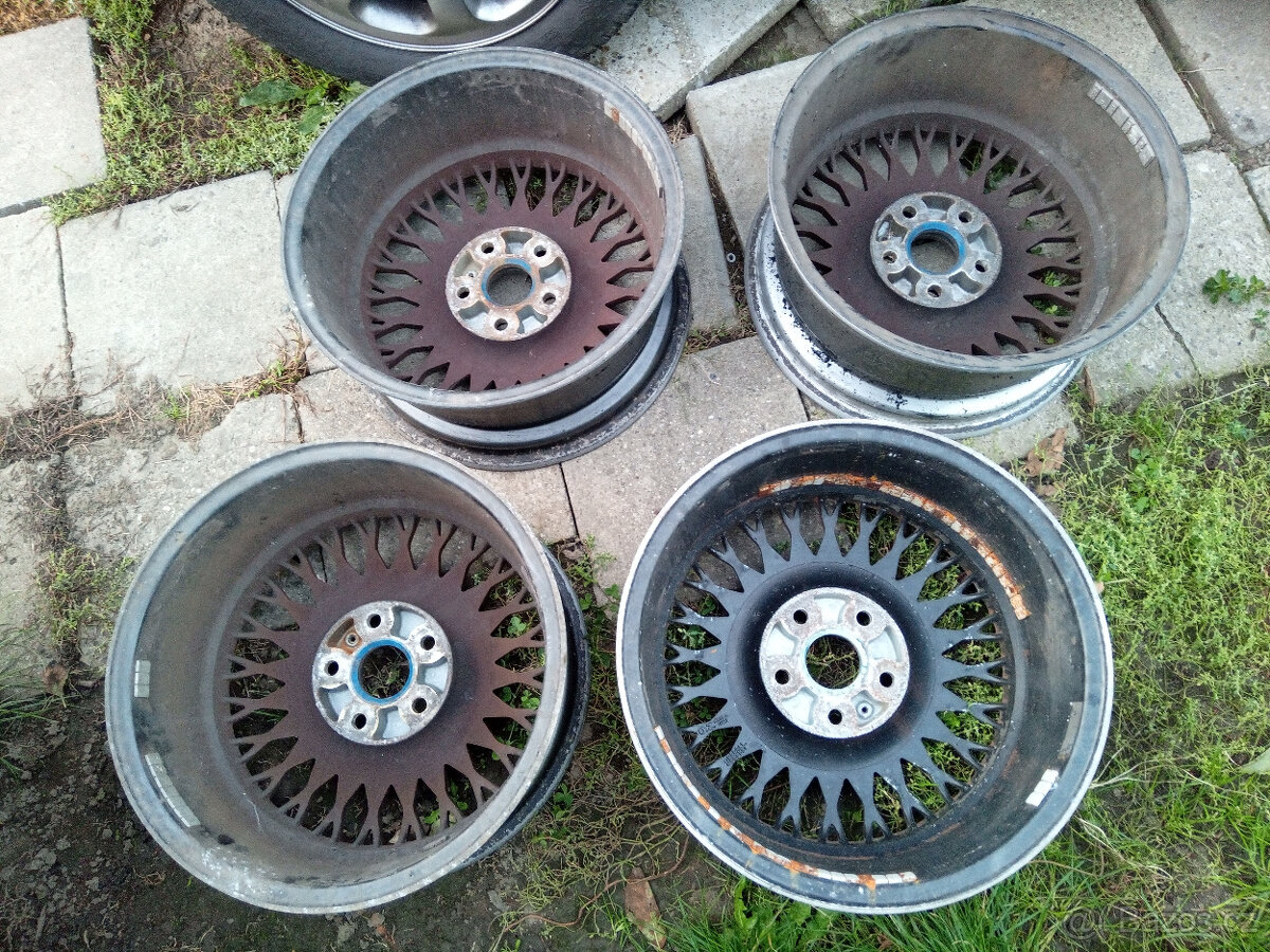 Alu kola MSW O.Z. R16 Pavučina - 12