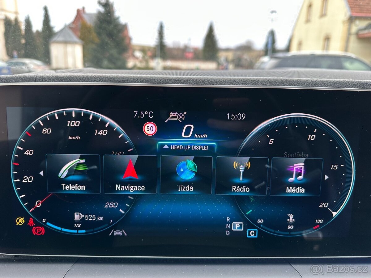 Mercedes-Benz 350d 4M kupé - 12