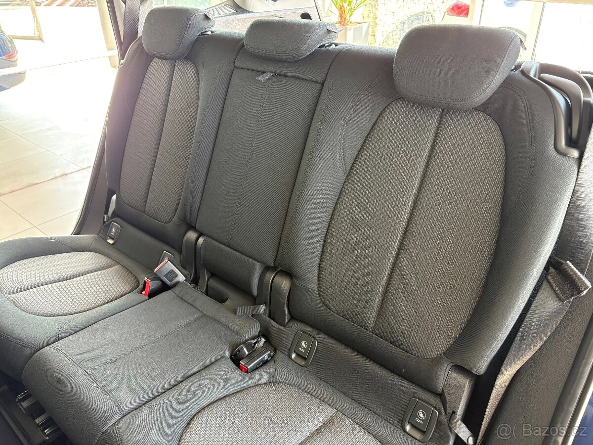 BMW 216d NaviProf,Head-Up,7míst - 12