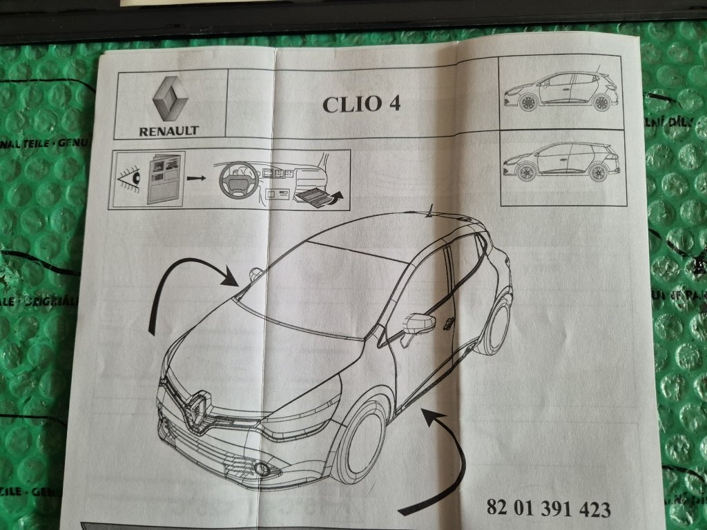 dekorativní ozdobné a ochranné lišty prahu Renault Clio 4 82 - 12
