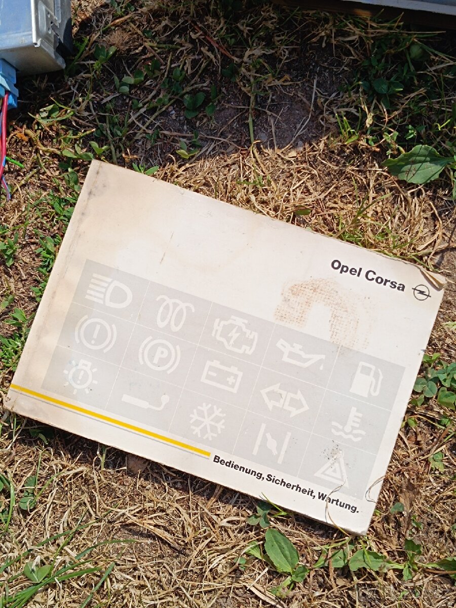 Opel Corsa B - náhradní díly - 12