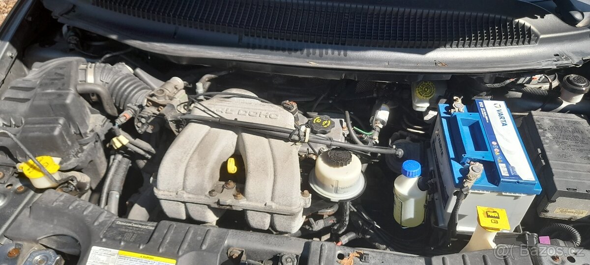 Chrysler Voyager 2.4 LPG - 12