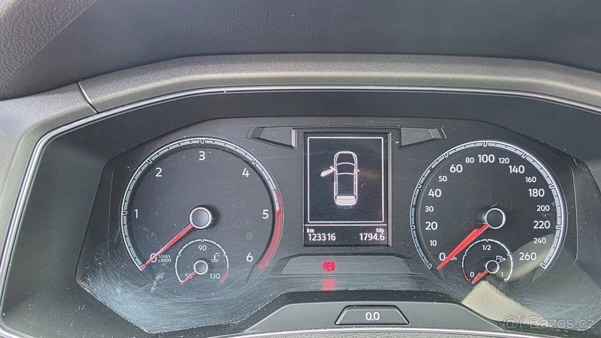 VW t-roc 2.0TDi 110kW 5/2021,DSG,4x4 - 12