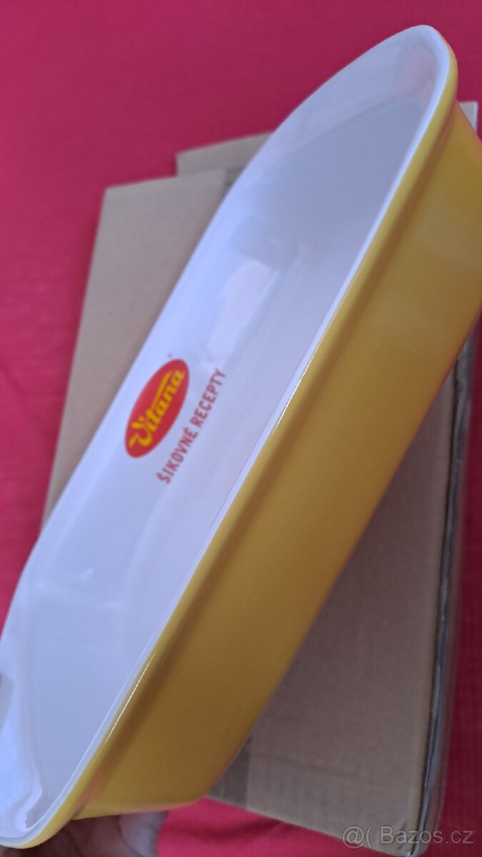 Dortová forma, zapékací misky, lapač vos, květináčky, - 12