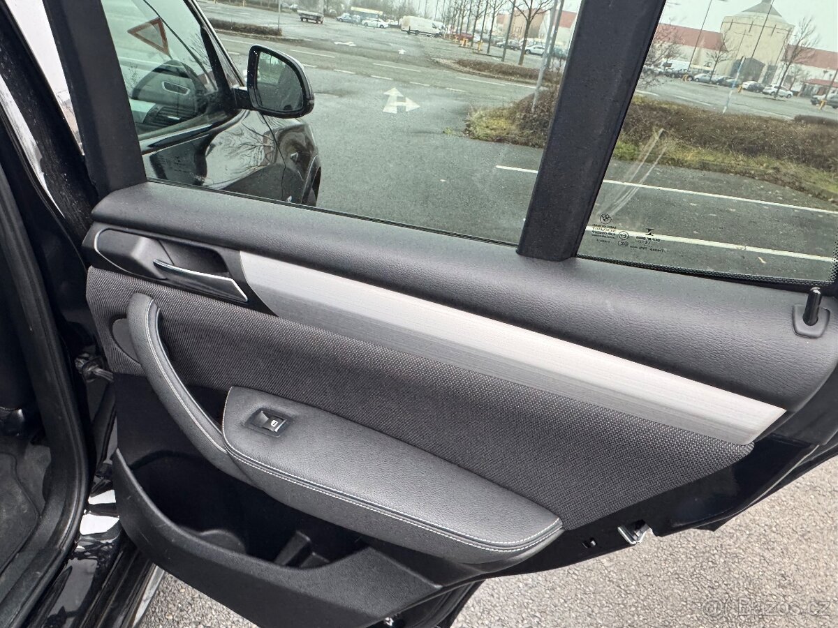 BMW X3,r.v.2016,m-packet..... - 12