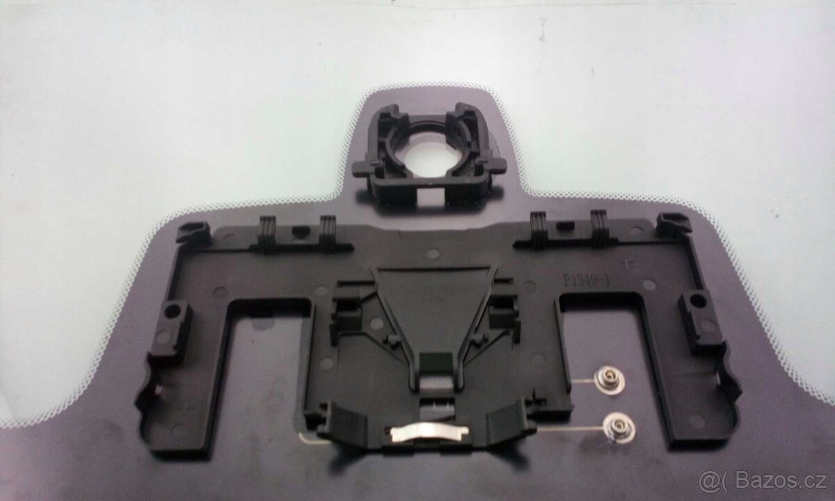 BMW X3 F25 G01 čelní sklo - 12