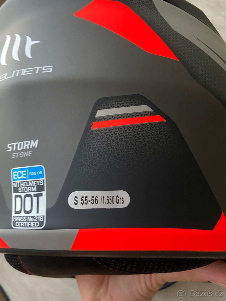 Výklopná přilba MT - 12