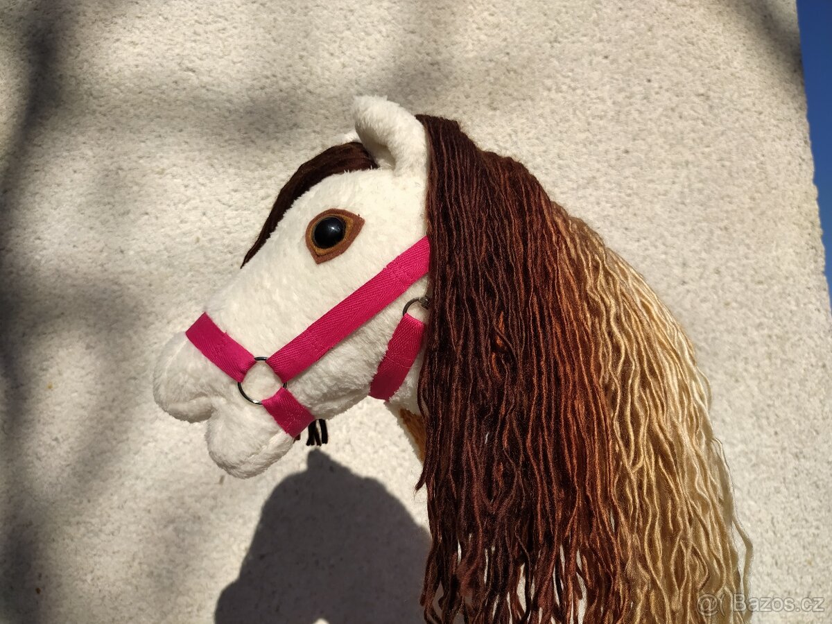 Hobby horse NOVÝ - 12