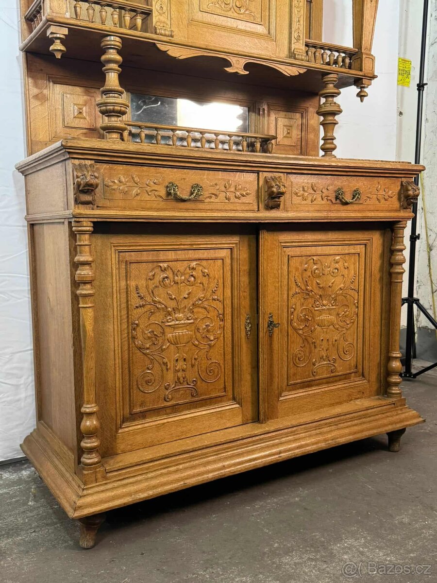 Historický kredenc / příborník (134024) - 12