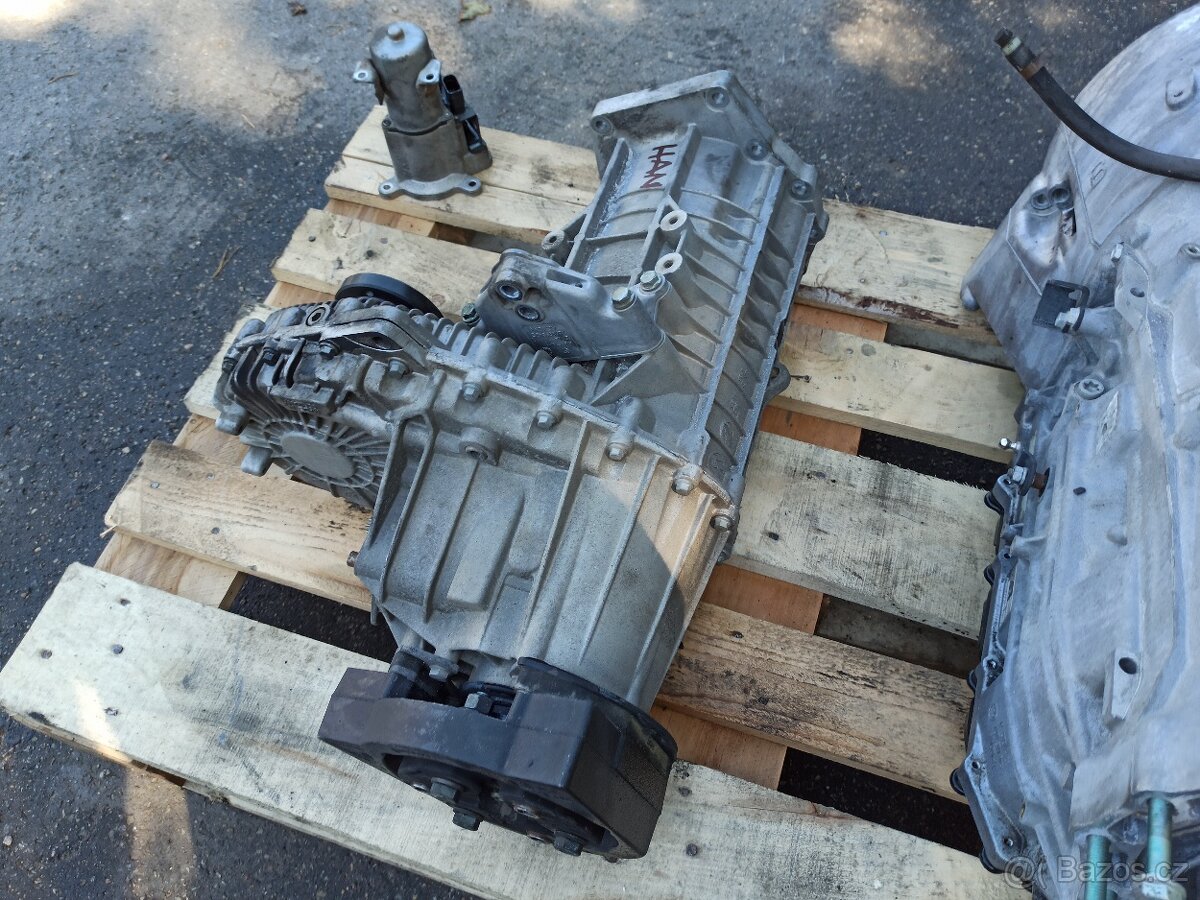 VW TOUAREG 2.5TDi - AUTOMATICKÁ PŘEVODOVKA - typ HAN - 12