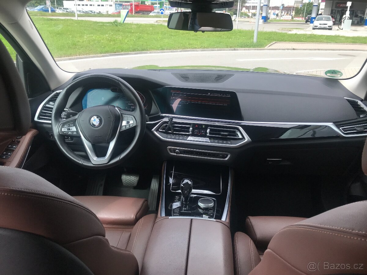 BMW X5 3.0D 195kW 7míst Noč.Vidění - 12