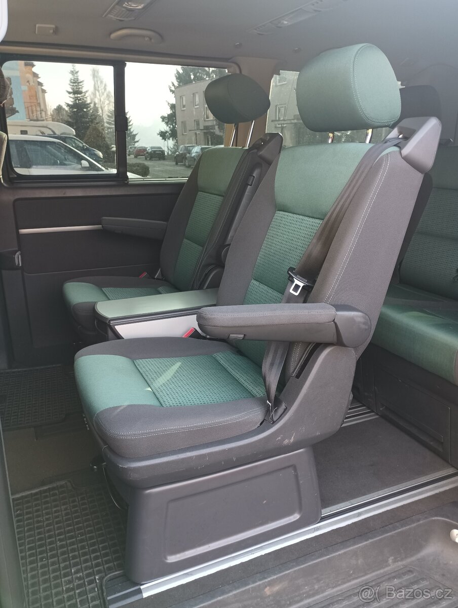 Volkswagen Multivan T5 - 12