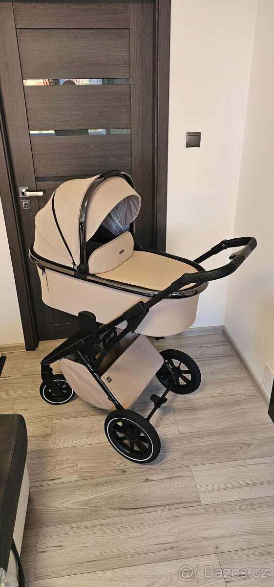 Kočárek Moon Piu nový - 12