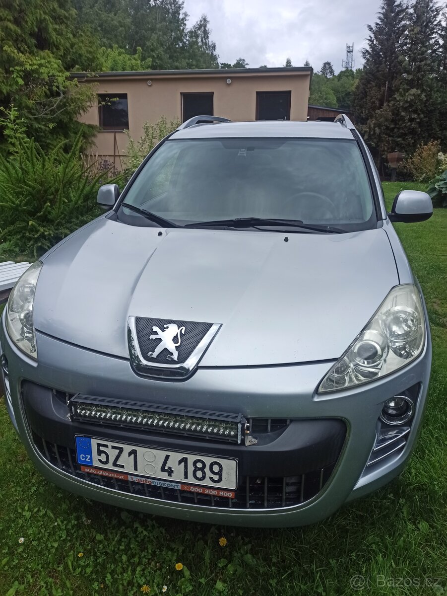 Peugeot 4007 , 2.2 HDI, 4x4 , 7 míst - 12