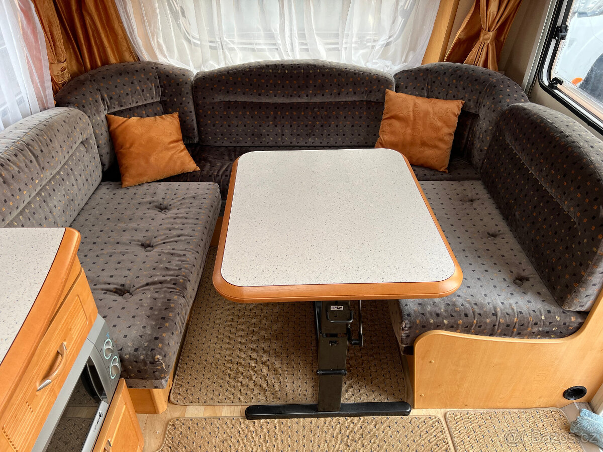 Karavan Hobby Exclusive 540 WLU+Pojezd, Markýza - 12