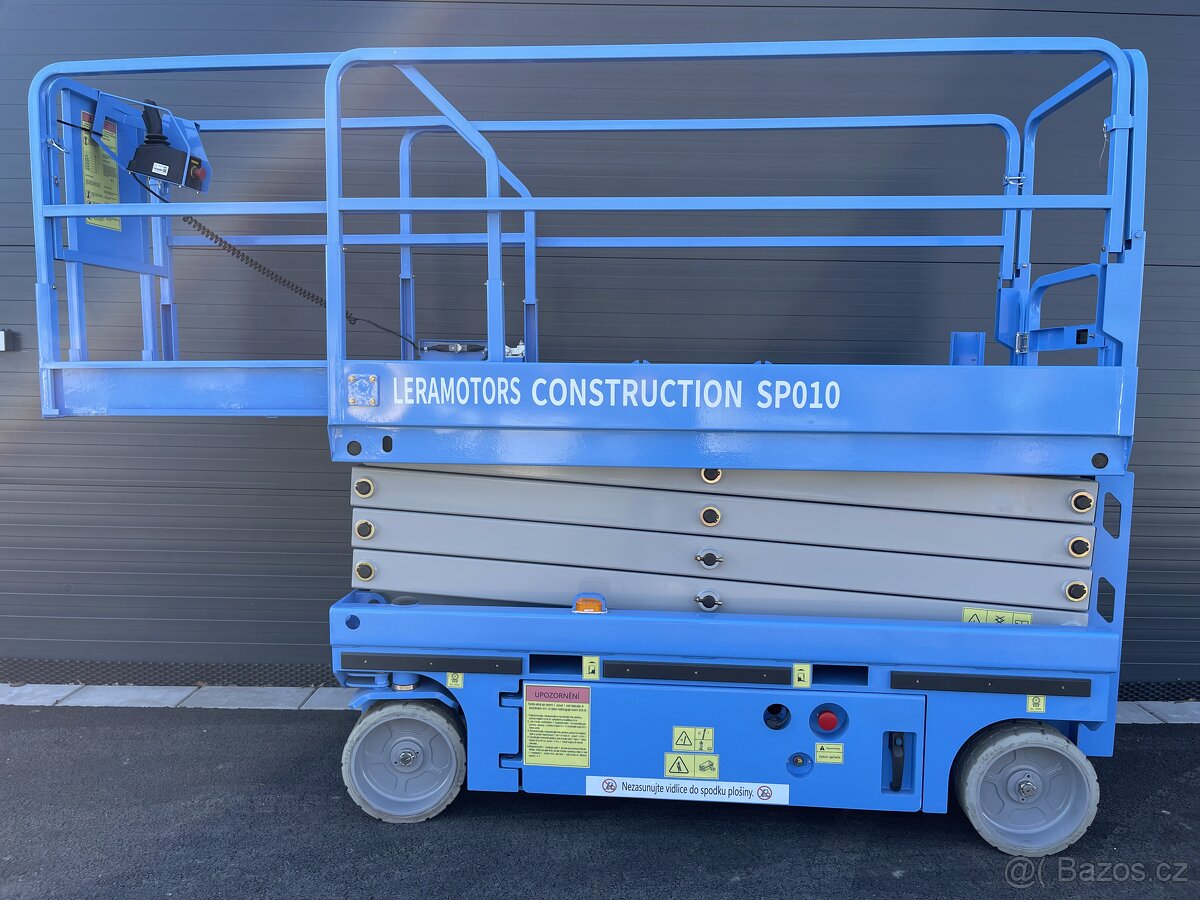 Pracovní plošina Leramotors Contruction SP0810 - 12