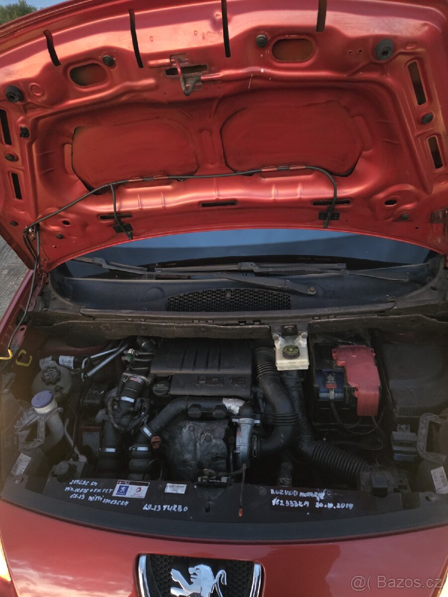 Prodám Peugeot Partner Tepee, rok 2009 - 12