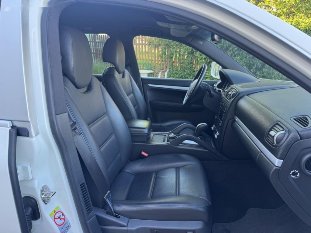 Porsche Cayenne,Diesel 176kW - 12