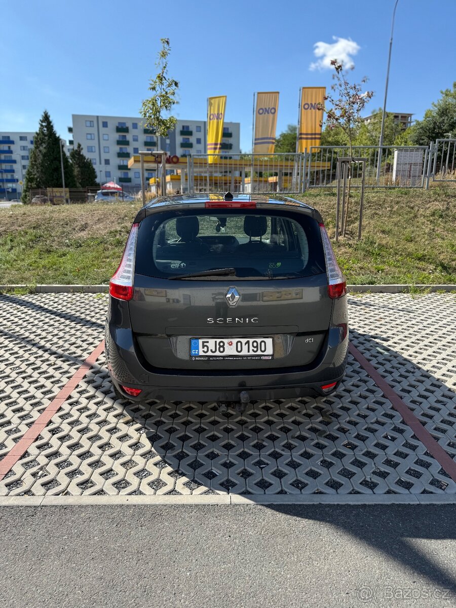 Renault Grand Scenic 3 1.9 dci - 12