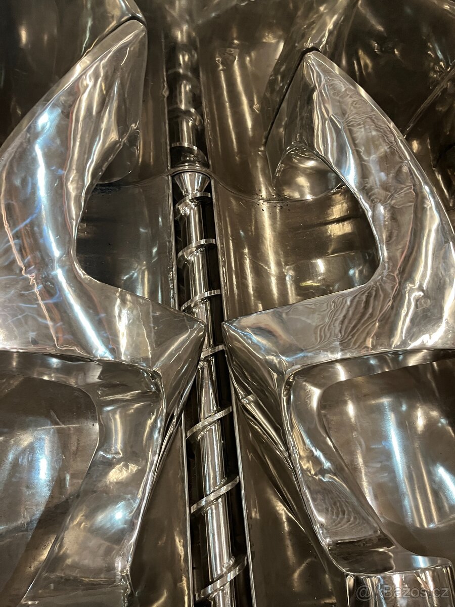 Míchací hnětací stroj - 12