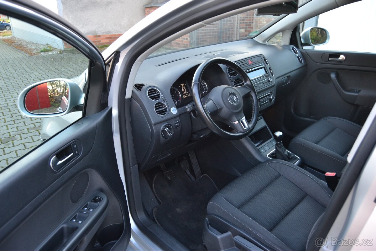 Volkswagen GOLF VI plus Comfort 1.2Tsi 77kw rok 2010 - 12