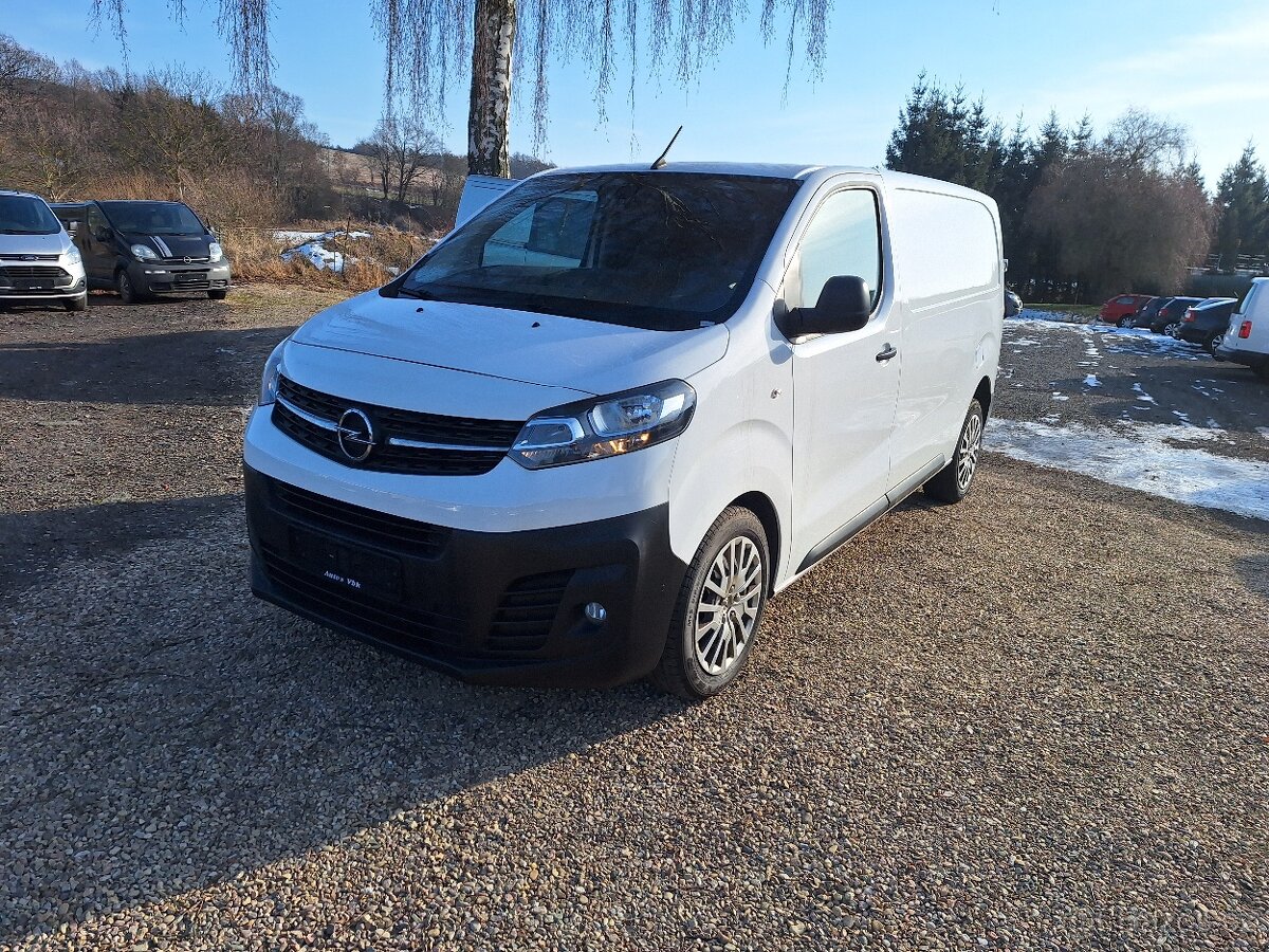 Opel Vivaro 2.0cdti Navigace Tažné - 12