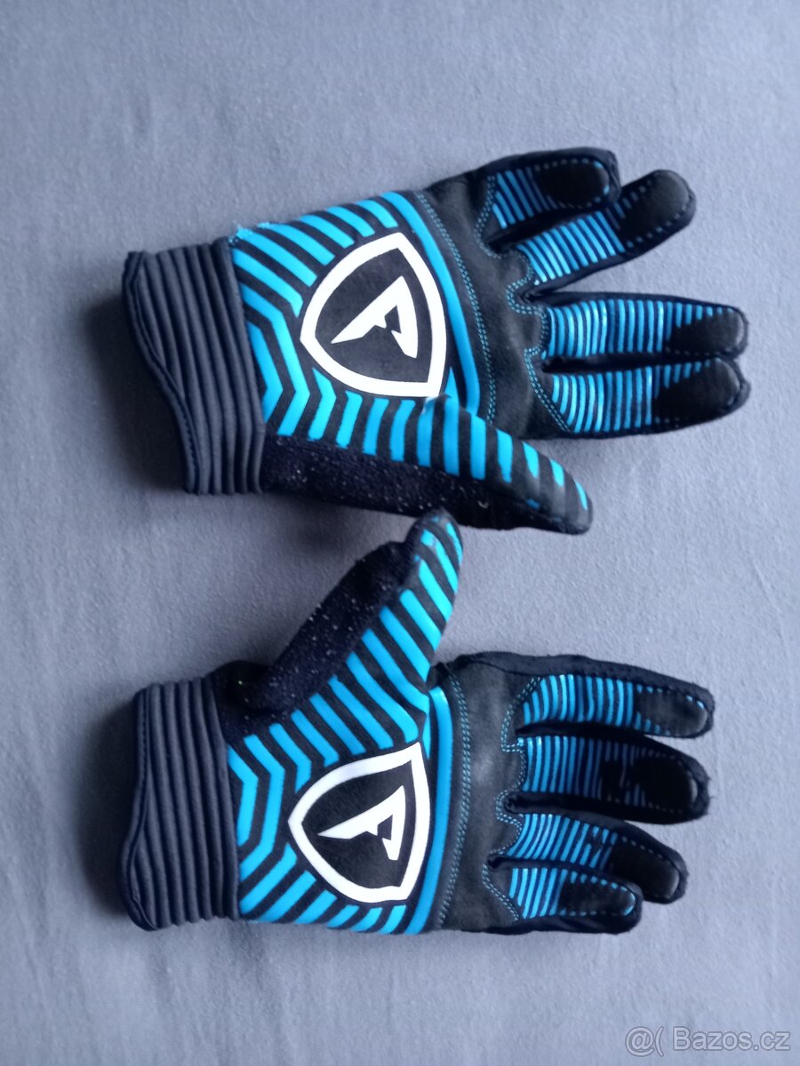 Florbalová brankářská výstroj - 12